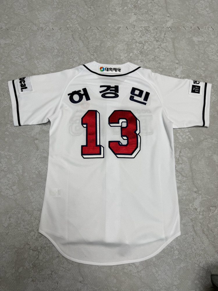 두산베어스 휠라 홈유니폼 90 판매합니다. 이미지