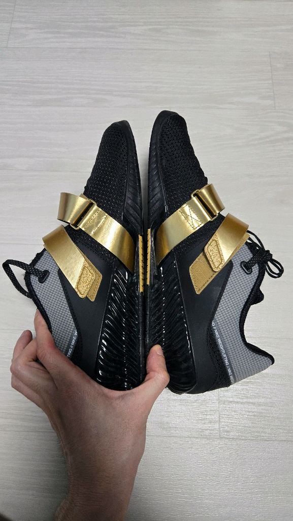 나이키 로말레오4 역도화 헬스화 트레이너화 305mm 판매합니다 왕발 빅사이즈 이미지