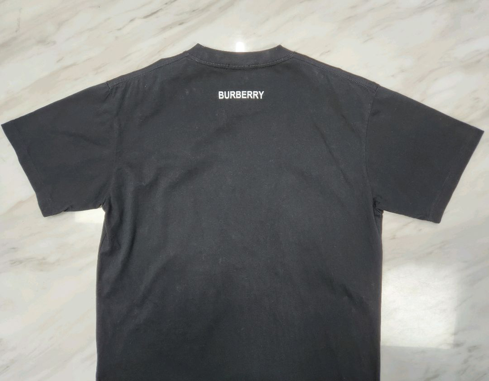 [좋습니다 남성용] 버버리 기사 프린팅 반팔 티셔츠 L 사이즈 루이비통 샤넬 구찌 펜디 프라다 에르메스 디올 아미리 이미지