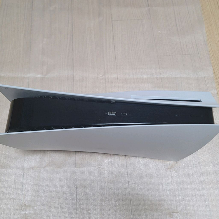 ps5 1018a 디스크 모델 팝니다 이미지