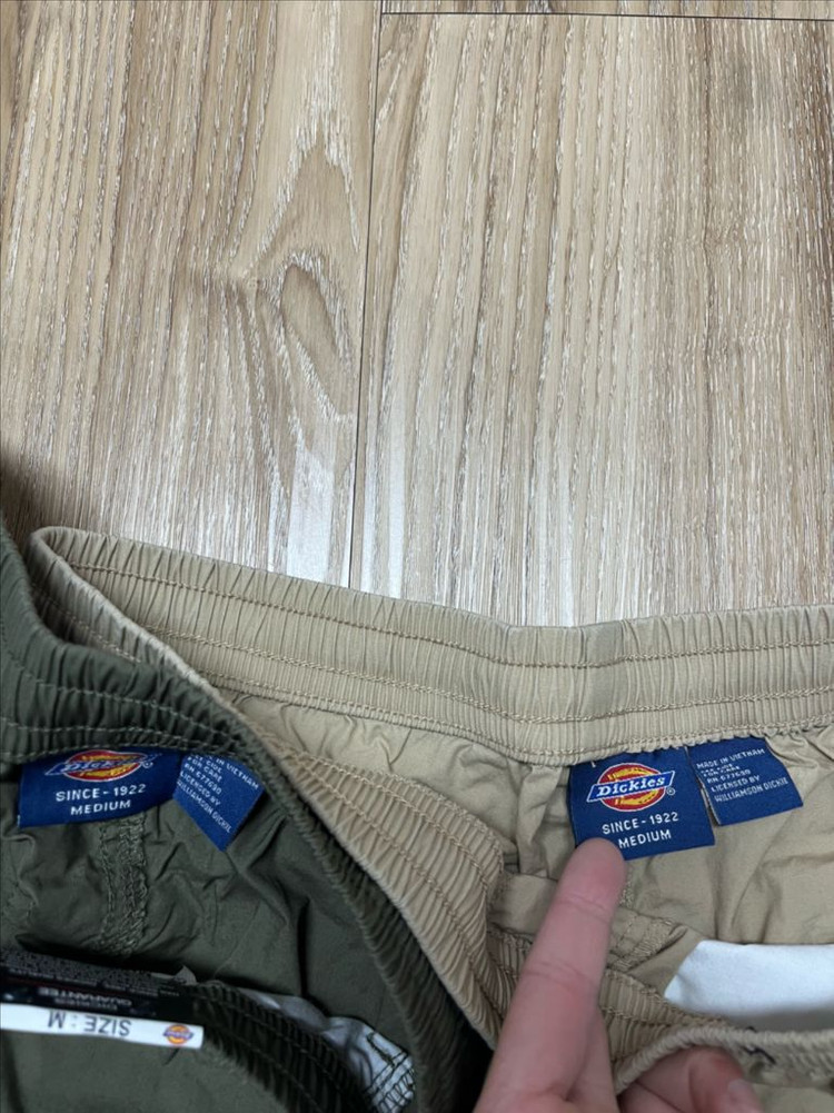 디키즈 반바지 M 카키 (새상품) / 베이지 일괄 이미지