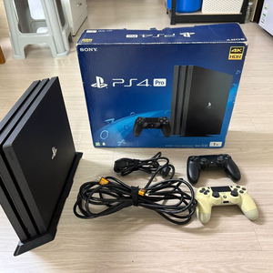 플스4 PS4 Pro 1TB + VR(2세대 3번세트) 풀박스 판매 합니다 이미지