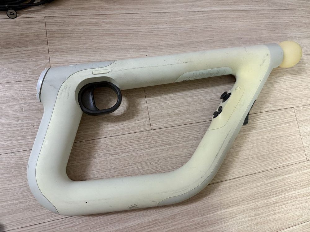 플스4 PS4 Pro 1TB + VR(2세대 3번세트) 풀박스 판매 합니다 이미지