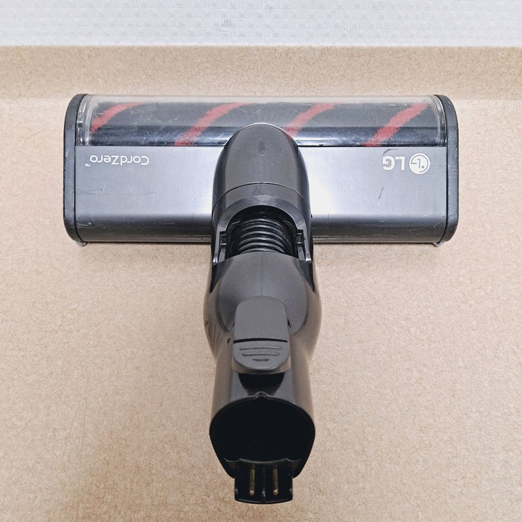 LG 코드제로 A9 무선청소기 모터헤드 소프트 브러쉬 파워드라이브 흡입구 이미지