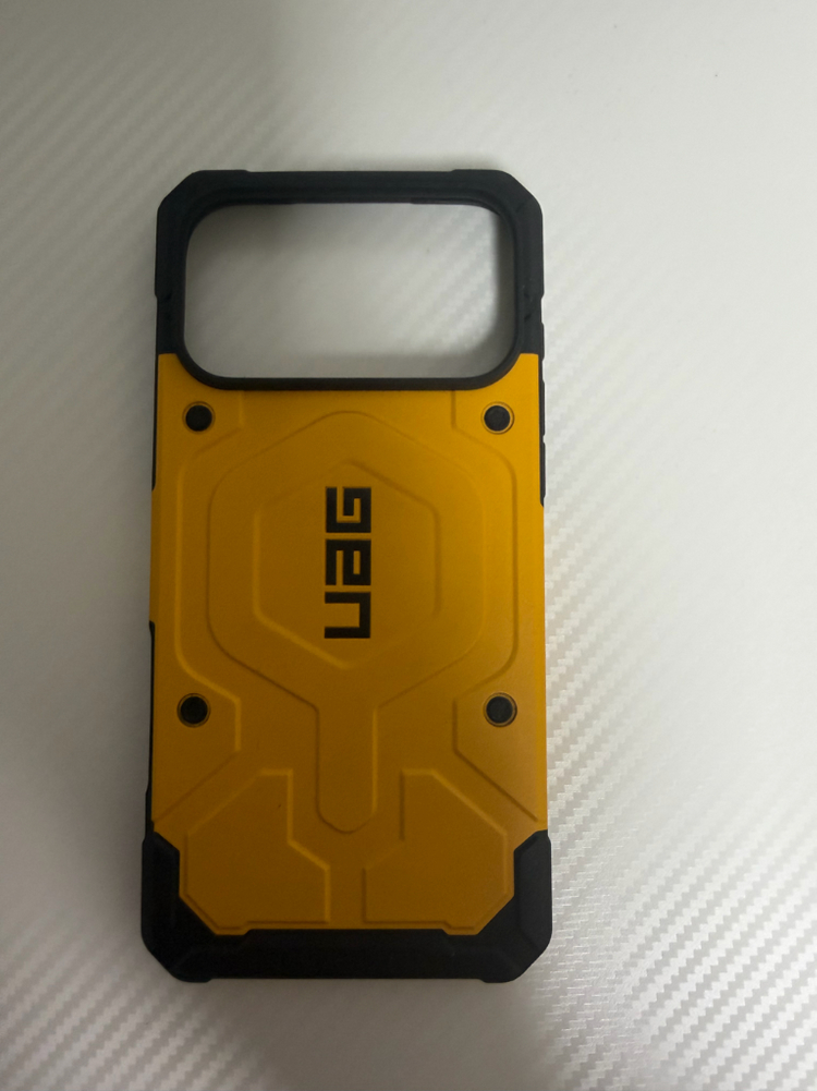 아이폰17 프로맥스 UAG케이스 판매합니다 이미지