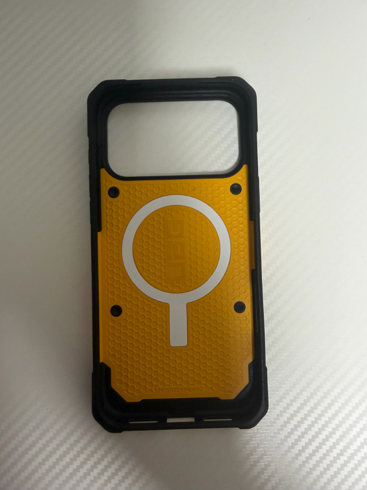 아이폰17 프로맥스 UAG케이스 판매합니다 이미지