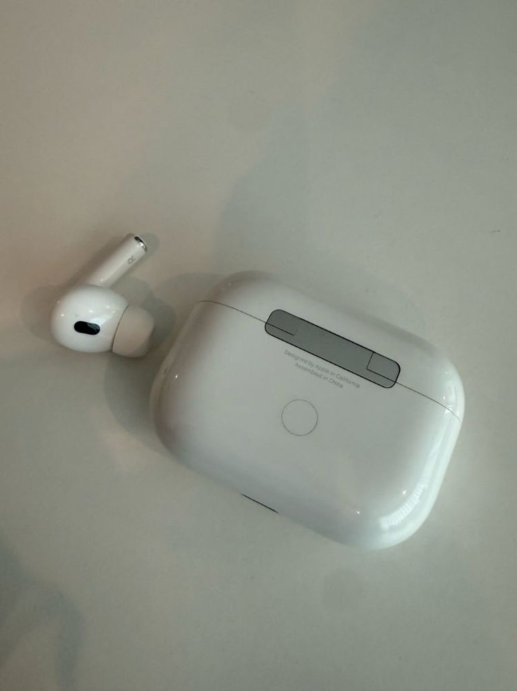 깨끗한 에어팟 프로 2세대 C타입 (본체•오른쪽) 이미지