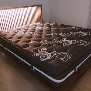 원목 침대프레임 킹사이즈(퀸도 가능) 이미지