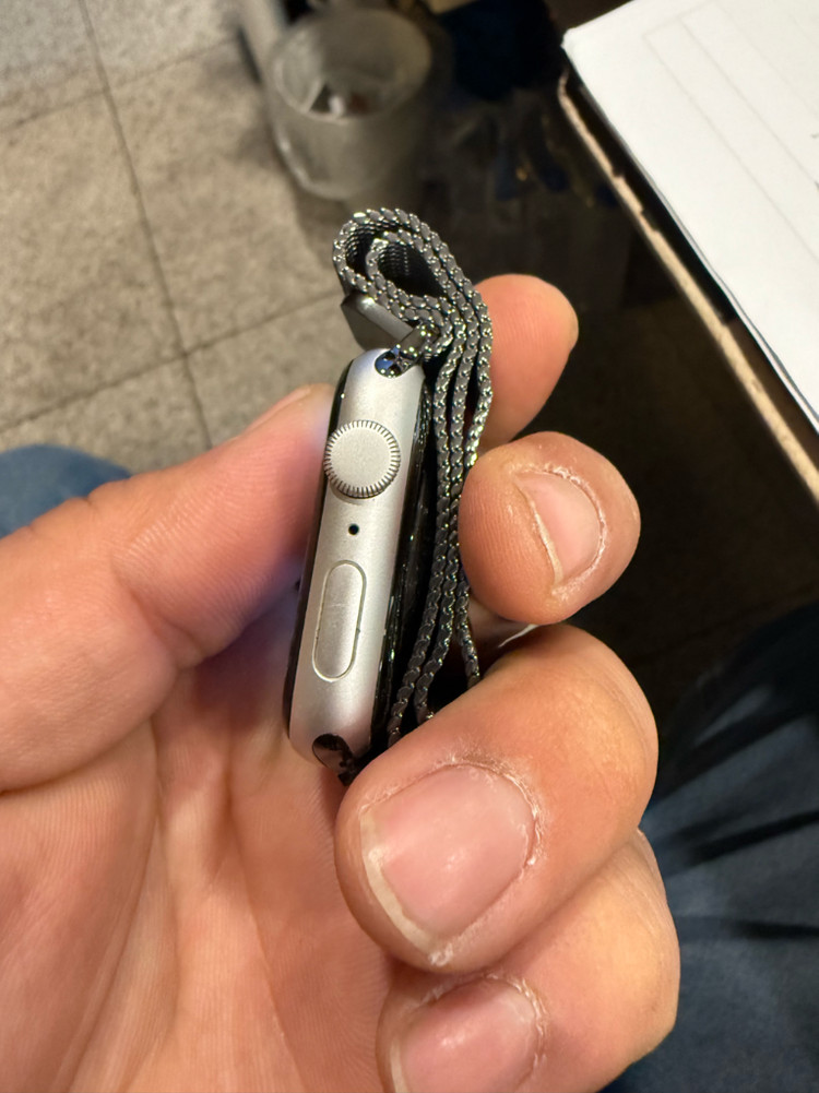 애플워치 se44 배성능90 기스있음 이미지