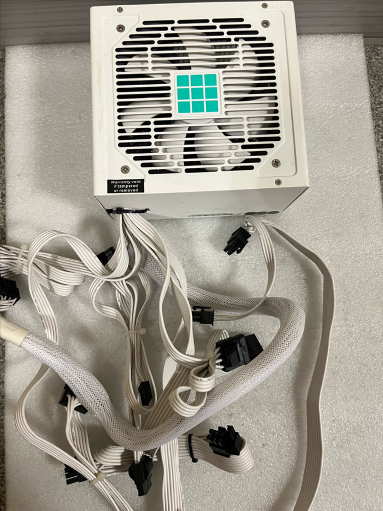 마이크로닉스 클래식2 600w 80plus 파워 처분 (택포함) 이미지