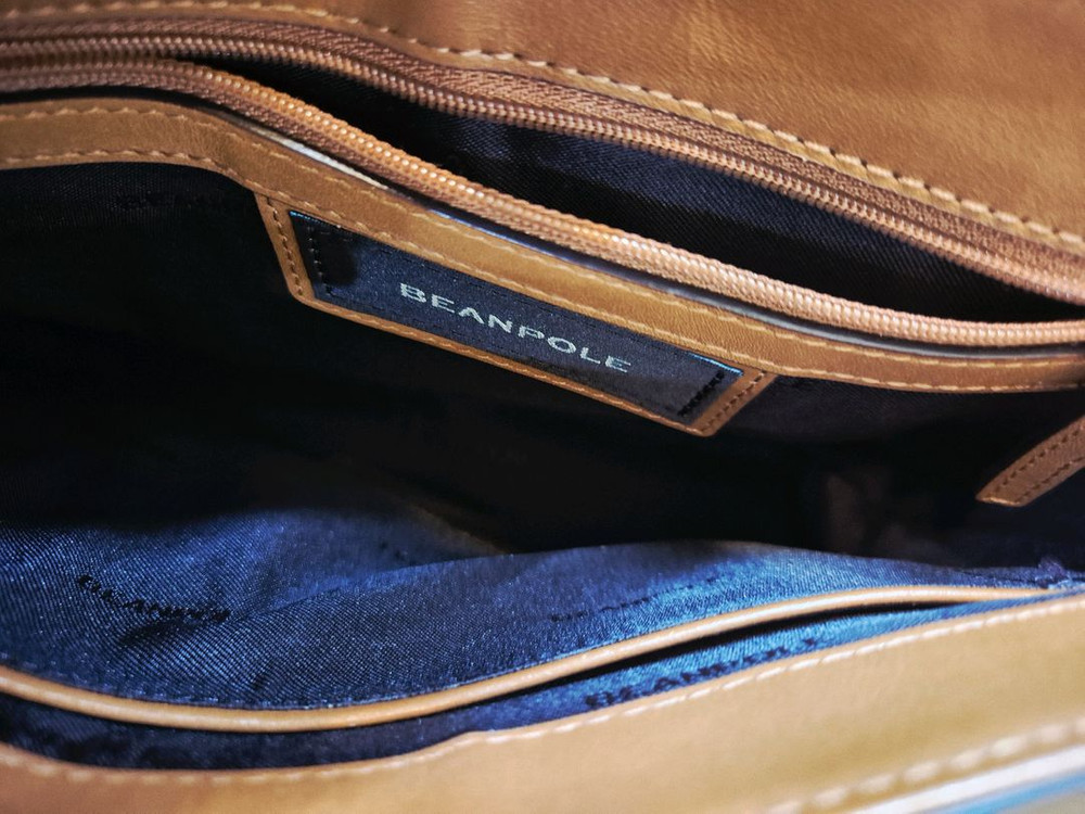 빈폴 가죽 크로스백 이미지