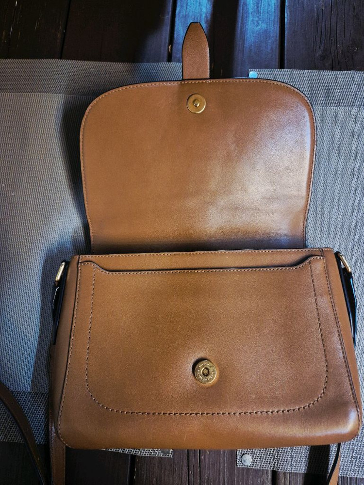 빈폴 가죽 크로스백 이미지