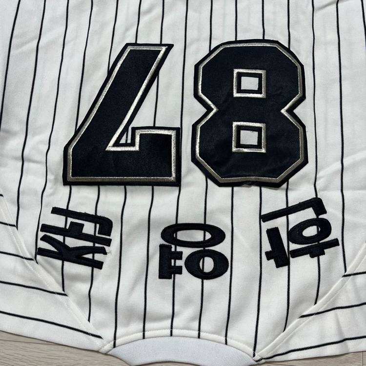 롯데자이언츠 야구 올드 유니폼 한영준 스프라이트 이미지