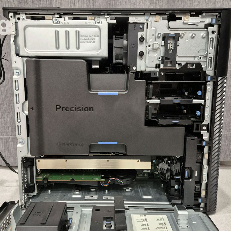 Dell Precision 7865 Tower AMD 5975WX 1350W 고성능 워크스테이션 이미지