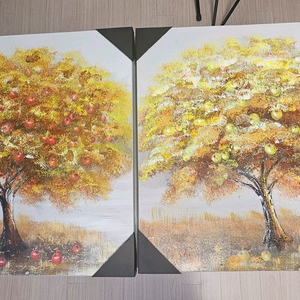 유화작가 작품 황금박 사과나무 그림 두점 이미지