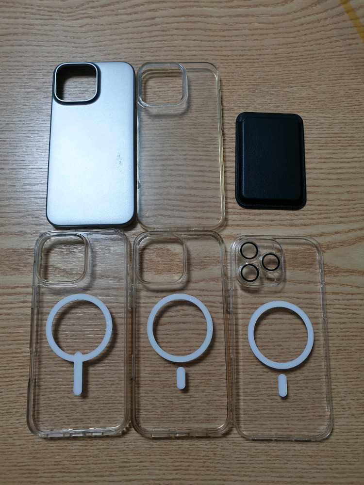 아이폰 16 프로맥스 256GB 블랙티타늄 배터리98% 상태S급 이미지