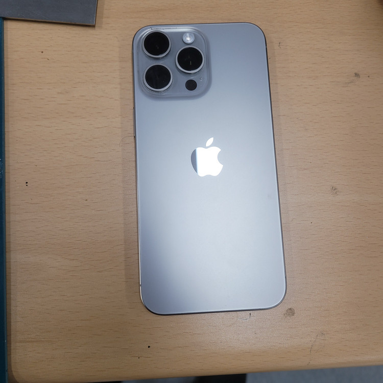 아이폰15 프로맥스 256기가 배터리100% 애케플 팝니다 이미지