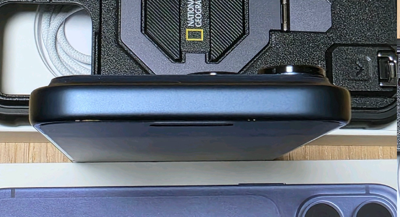 아이폰17프로맥스 256 유리실금 블루 사이클 27 이미지