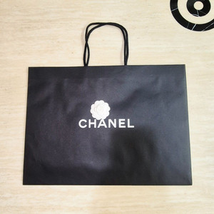 [백화점 정품]샤넬 쇼핑백+까멜리아 SET,샤넬 쇼핑백,샤넬 까멜리아,샤넬 가방,샤넬 지갑,샤넬 박스,샤넬 리본 이미지