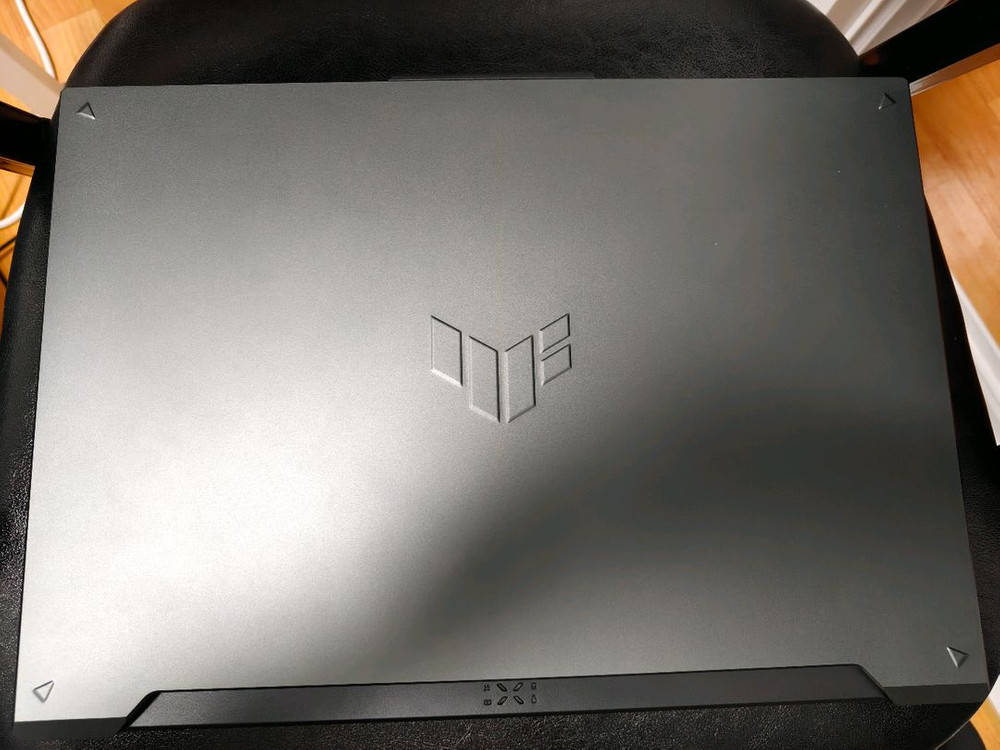 ASUS TUF Gaming A16 게이밍 노트북 7940hx 램32기가 rtx4070 팝니다. 이미지