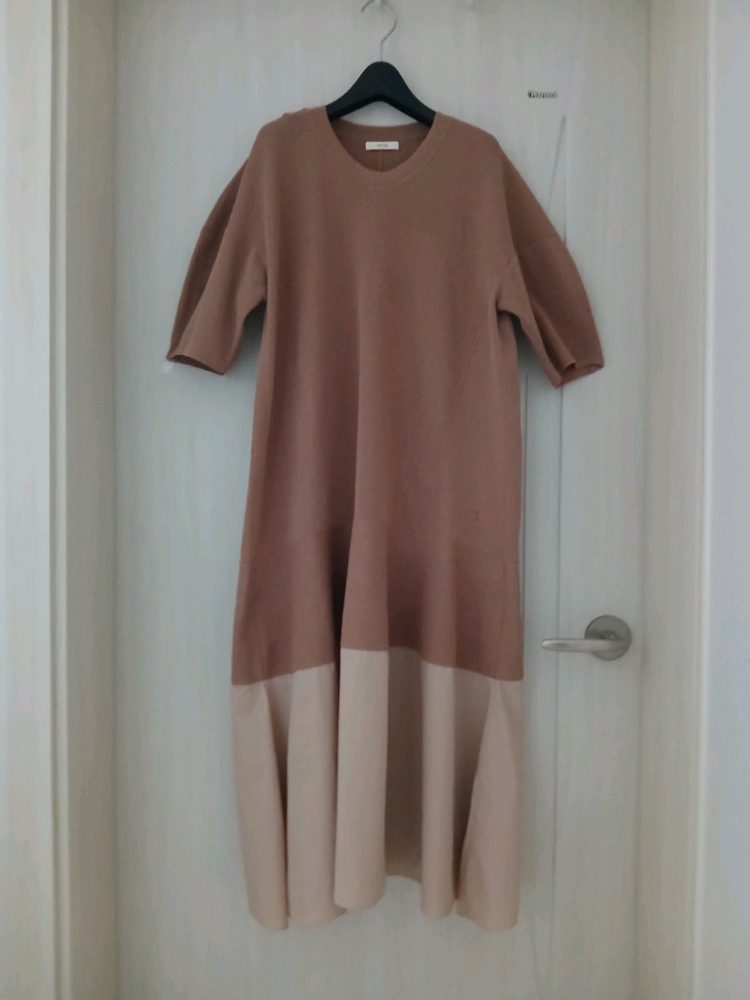 시스템 배색 니트 롱원피스 이미지