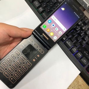 갤럭시폴더2 16GB 블랙 중고폰 공신폰 자녀폰 공부폰 효도폰 202311 이미지