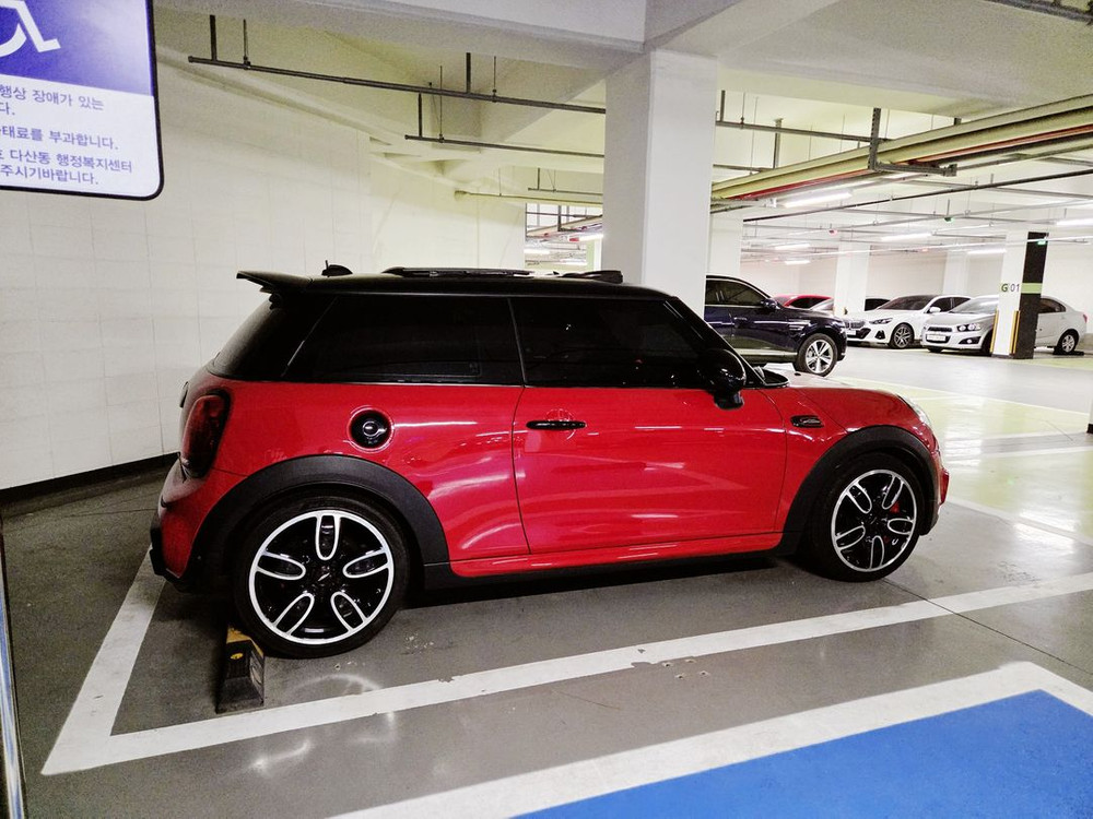 미니쿠퍼 JCW 18인치 휠 4개 (TPMS 센서 포함) 이미지