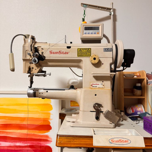 공업용 재봉틀 이미지