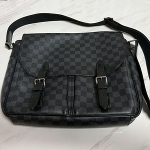 [A급/정품]루이비통 다미에 크로스백 블랙 이미지