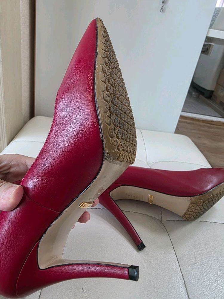 구찌 하이힐 (정품 이미지