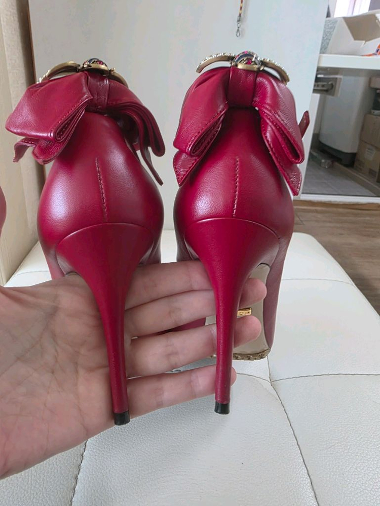 구찌 하이힐 (정품 이미지