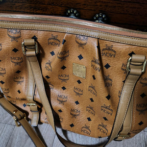 MCM 비세토스 클래식 토트/숄더백 이미지