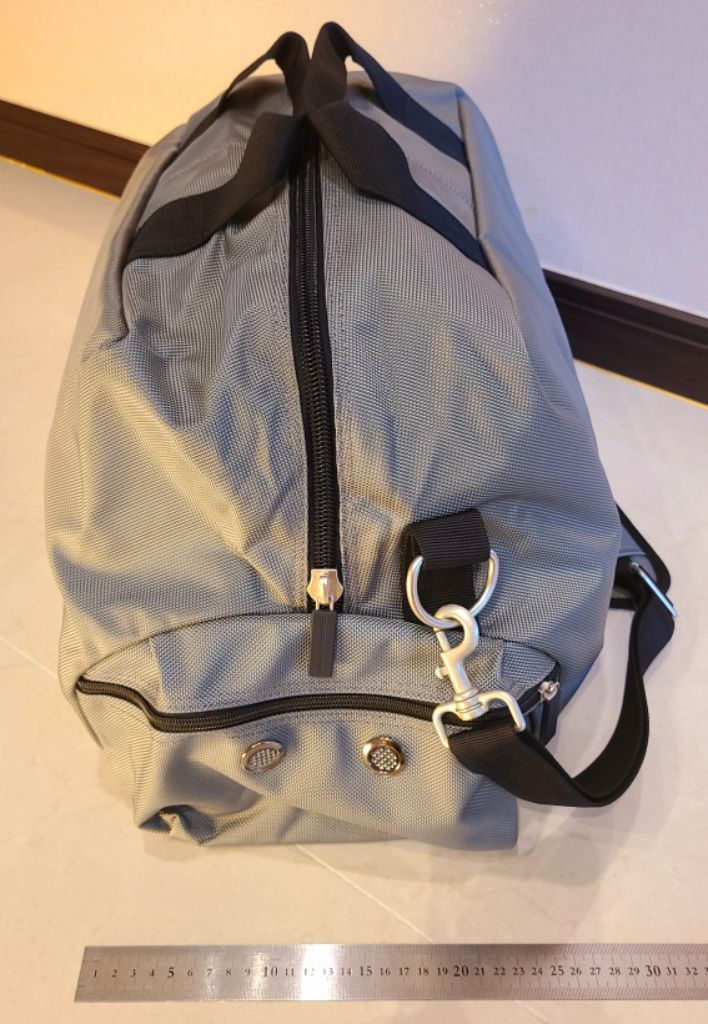 (신품)포르쉐 회색 골프 보스턴백 여행용 헬스장 가방 이미지