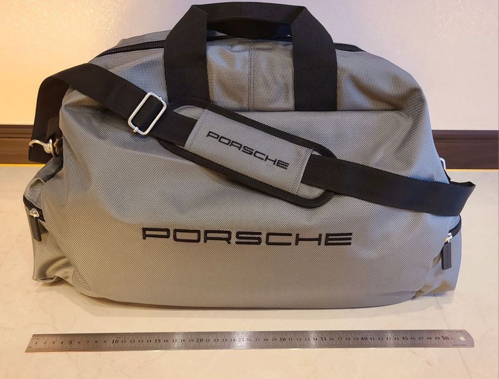 (신품)포르쉐 회색 골프 보스턴백 여행용 헬스장 가방 이미지