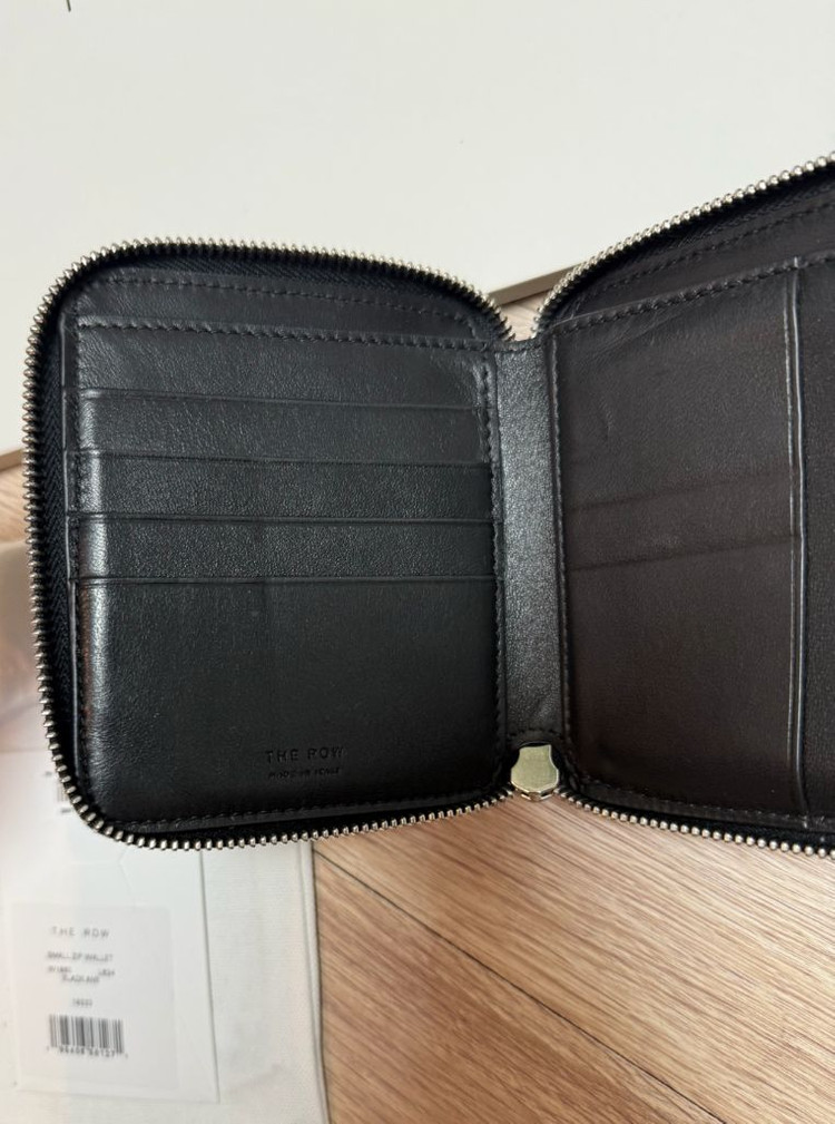 더로우 지퍼 반지갑 2025FW (블랙) 이미지