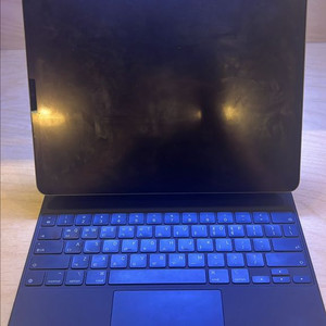 아이패드 프로 6세대 12.9 + 매직키보드(정품) + 애플팬슬 2세대 이미지