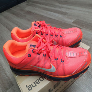 나이키 에어맥스270 이미지