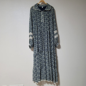 잔꽃 패턴 레이스 롱원피스 이미지