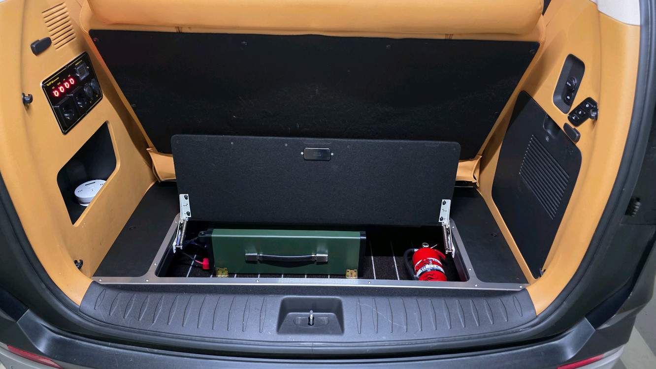 카니발 하이리무진 캠핑카 이미지