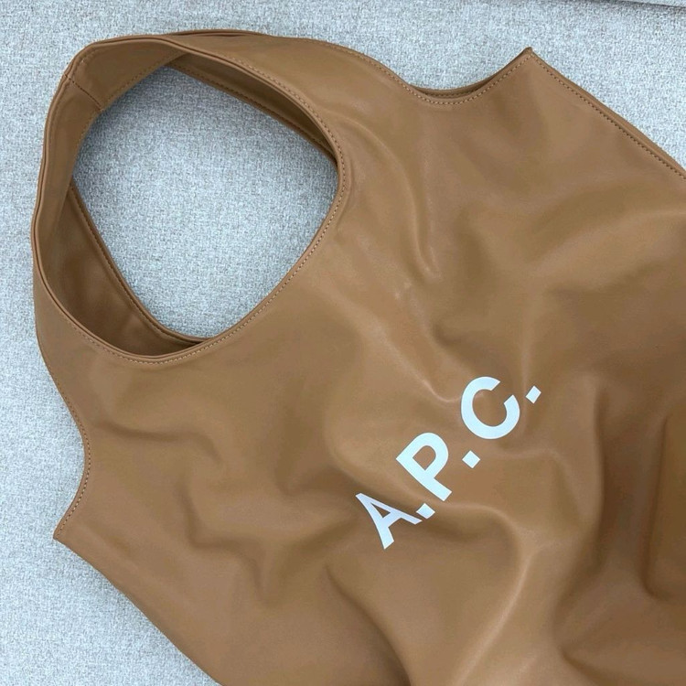 아페쎄 니논 토트백 이미지