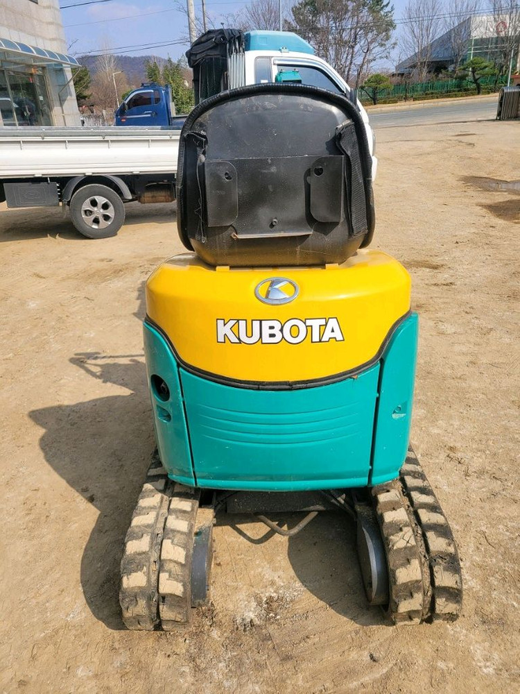 쿠보타 U-008 미니굴삭기입니다 이미지