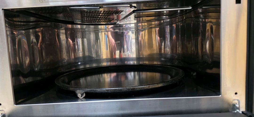 LG DIOS 광파오븐 전자레인지 MZ240CL 판매합니다. 이미지