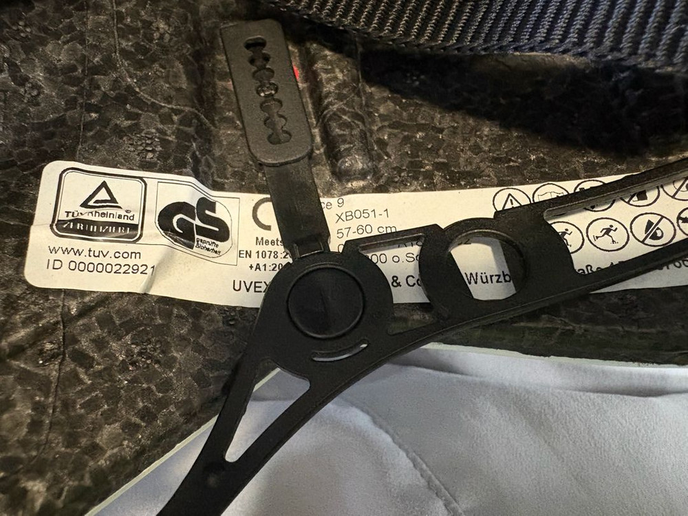 자전거 헬맷 우벡스 레이스9 화이트L(57-60cm) 이미지