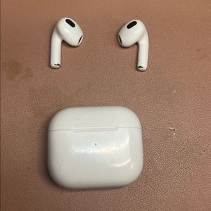 에어팟 3세대 이미지