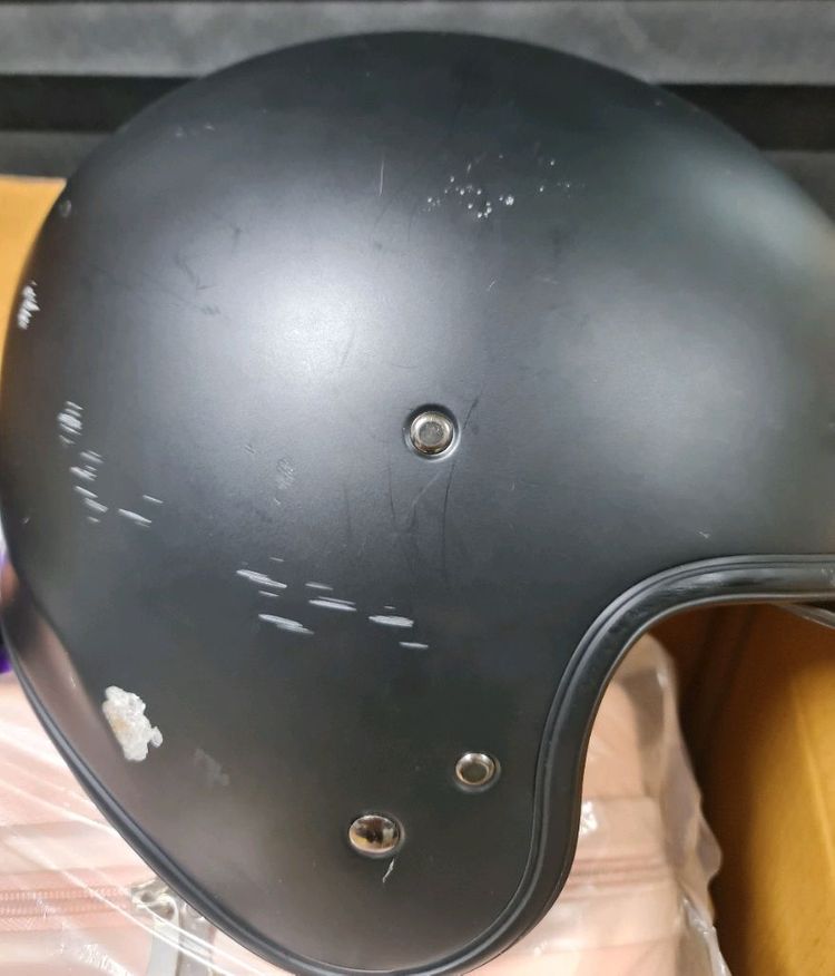 HJC홍진V31 헬멧 무료배송 안에는 깨끗해요 사이즈m 이미지