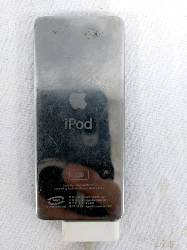 애플 아이팟 2기가 a1137 이미지