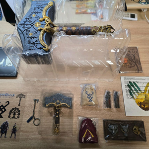 갓오브워 라그나로크 요툰 에디션 구성품(특전 포함) / 겉박스,게임코드 X 이미지