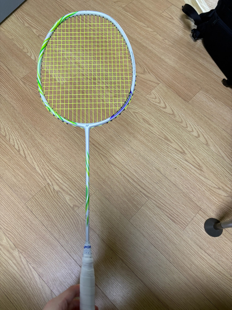 요넥스 배그민턴 라켓 아스트록스 100zz va game 이미지