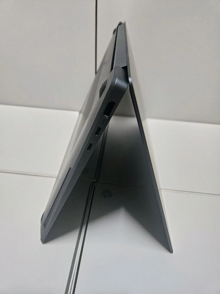 삼성 갤럭시북3 울트라 NT961XFH 16인치 i7/램16/SSD512/4050 풀박스 이미지