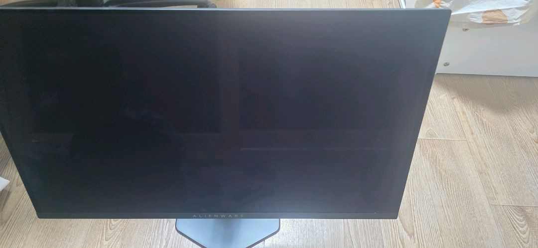 델에일리언웨어aw2725df 360hz OLED모니터 이미지